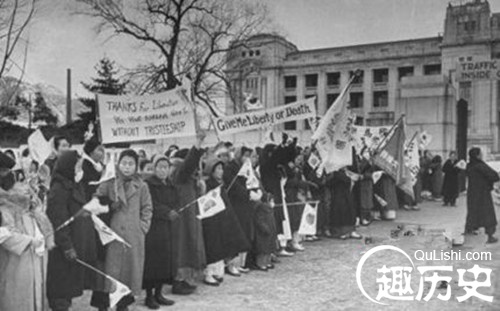 1946年全国爆发反苏大游行迫使苏军撤出东北